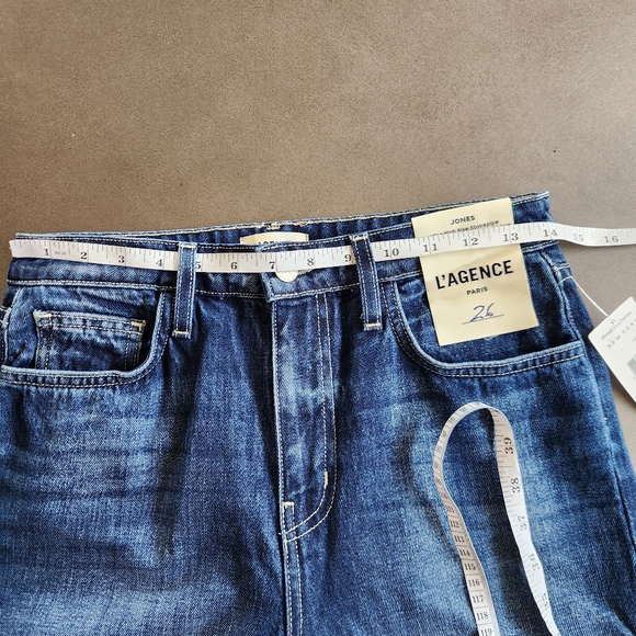 L'agence Jones Ultra High Rise Straight Leg Stovepipe Jeans Size 26 NWT $295 - Picture 7 of 9
